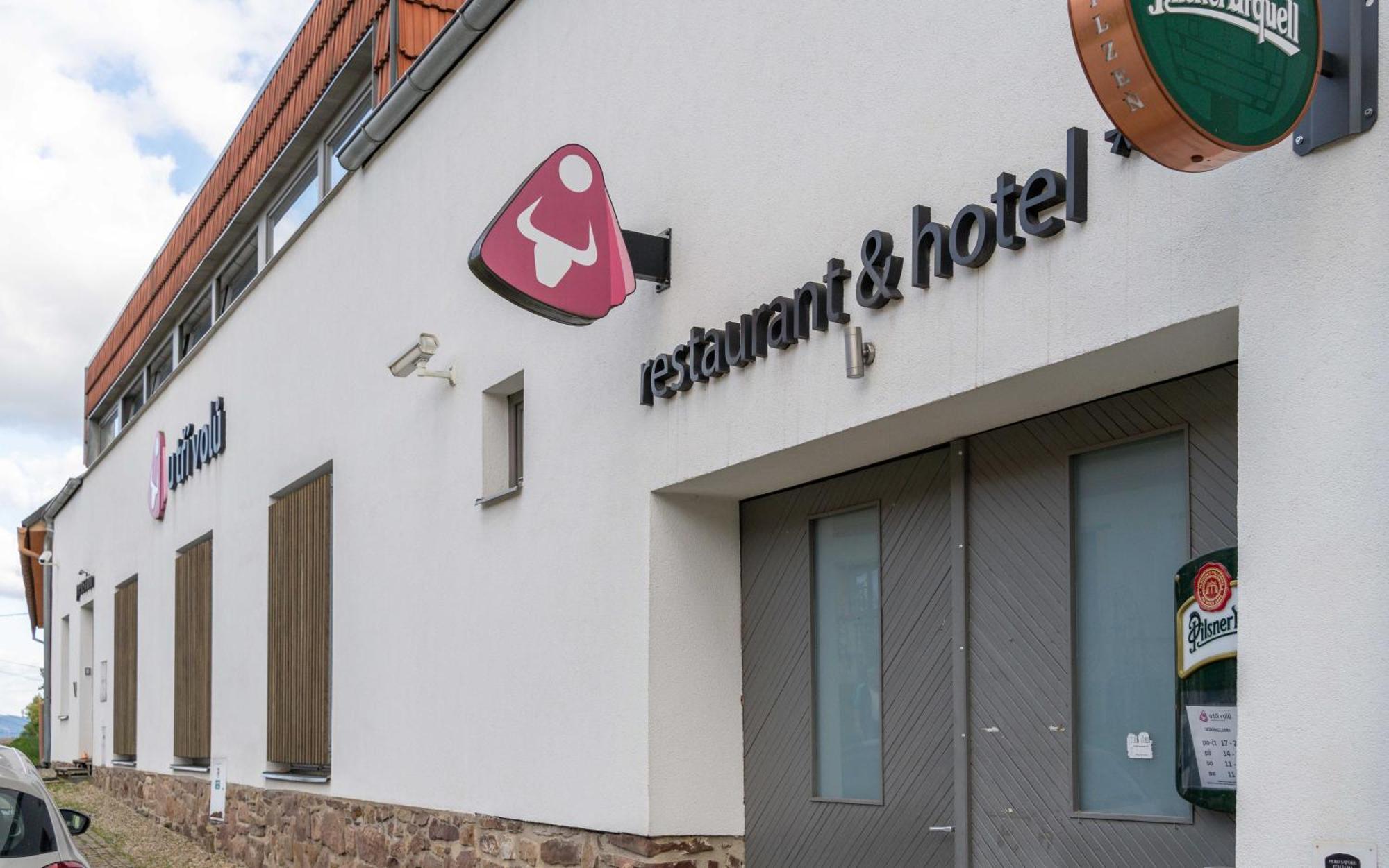Hotel U Tri Volu Lysice Экстерьер фото