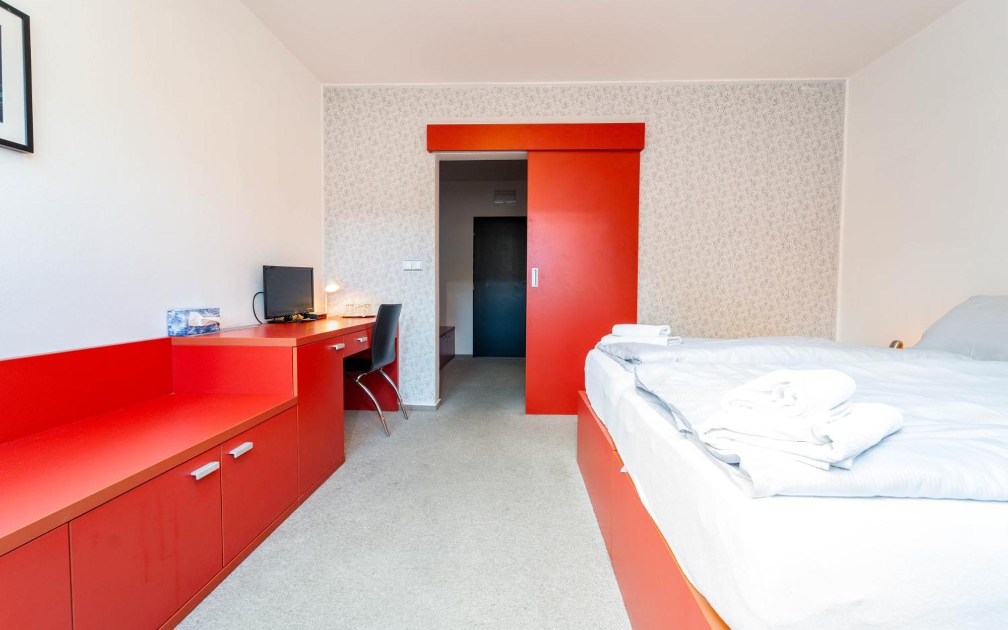 Hotel U Tri Volu Lysice Экстерьер фото
